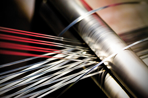 Nickel, kupfernickel, nickelband, vernickelt, reinnickel, heizfolien, streckmetall, lochfolie, lochfolien, mattnickel, Nickelfolie, Nickelfolien, Nickelband, Nickelbänder, SCHLENK, batterie